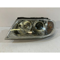 VW PASSAT B5 FL Ľavý predný...