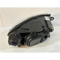 AUDI A6 C6 Lift Predná lampa Xenon L - 14845