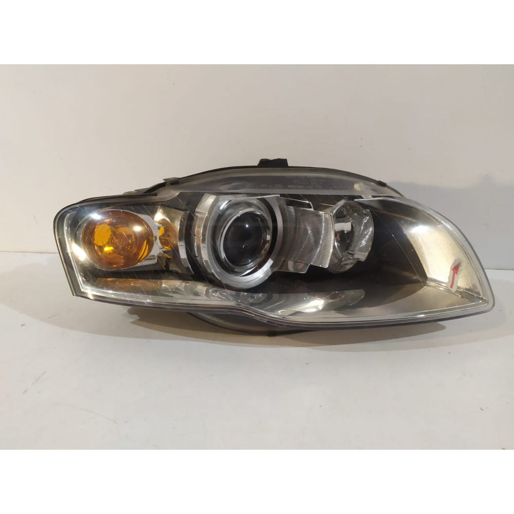 AUDI A4 B7 Predné svetlo Bi-xenon pravé - 14865