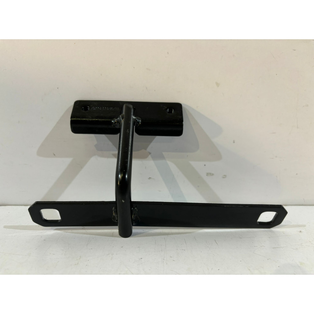 Mercedes C W206 Držiak predného pásu - 14957