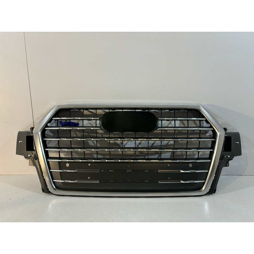 AUDI Q7 4M Maskáč / Mriežka - 14969