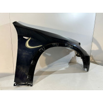 BMW X5 E70 Predný blatník pravý - 15008