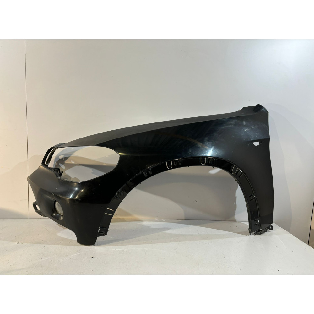 BMW X5 E70 Predný blatník ľavý - 15011