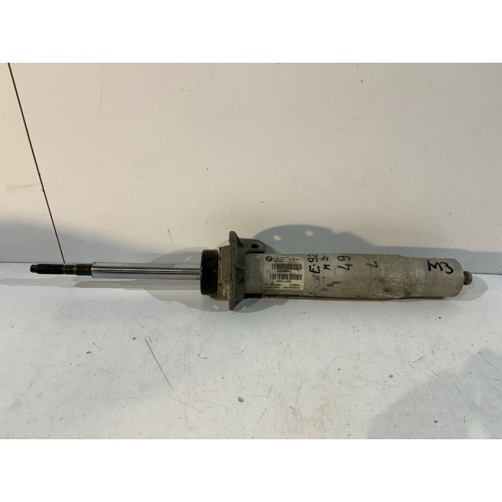 BMW M3 E92 Predný tlmič L - 15064