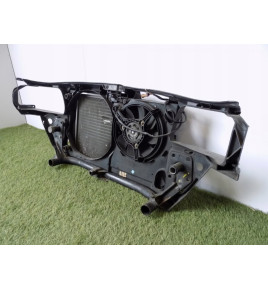 AUDI A4 B5 Predný nárazník/chladič