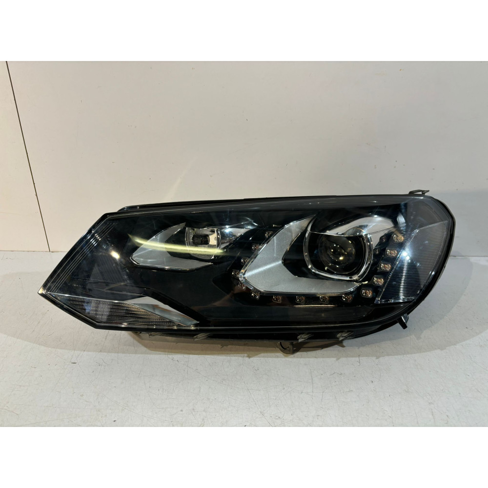 Volkswagen Touareg 7P Predná lampa Xenon L 15250