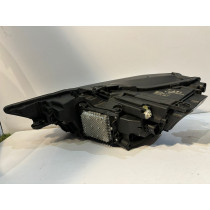 AUDI A6 C8 S-Line Predná Maská Zásterka Pas- 15252