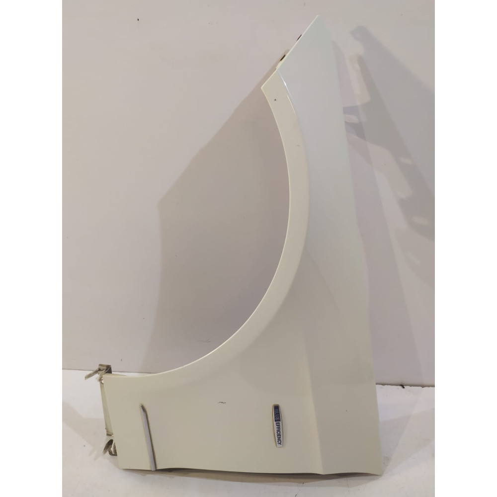 MERCEDES E W212 Predný blatník Ľavý - 15386