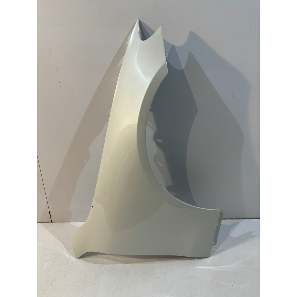 MERCEDES E COUPE W238 Predný pravý blatník - 15547