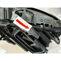 Mercedes B W246 LIFT Predná LED Lampa - 15979