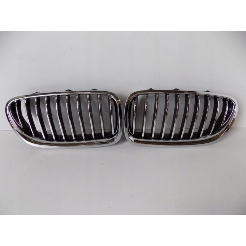 BMW 5 F10/F11 LCI Nerki / Grill Nárazníka - 3820 | mobilpol.sk