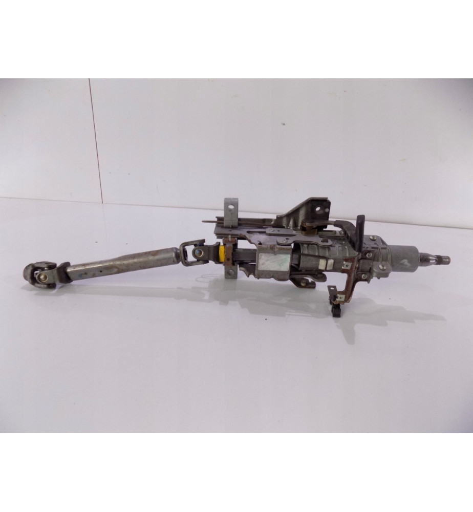 Alfa Romeo Giulietta - Stĺpik riadenia