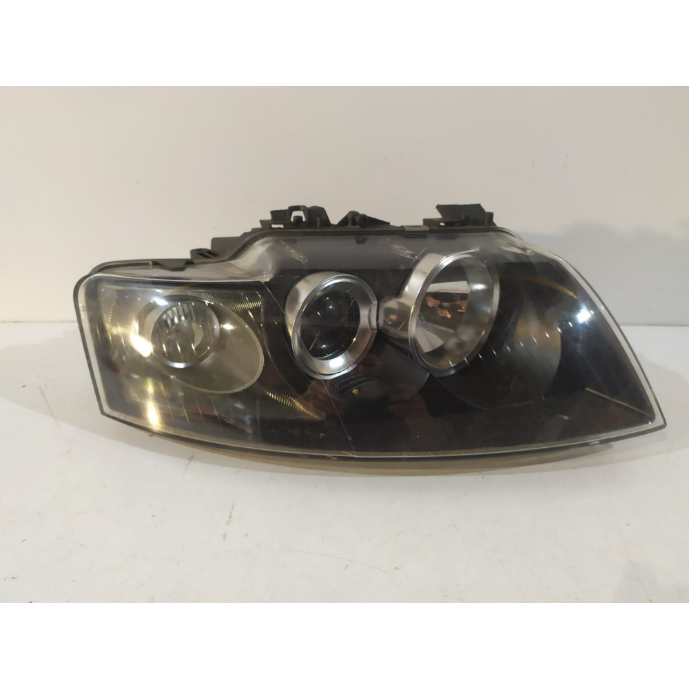 AUDI A4 B6 Cabrio Predné svetlo Pravé - 15162