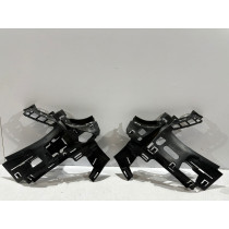 MERCEDES S W222 Šmyk nárazníka Pravý - 16017