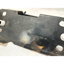 BMW E88 E90 Montáž chladiča Pravá - 16091