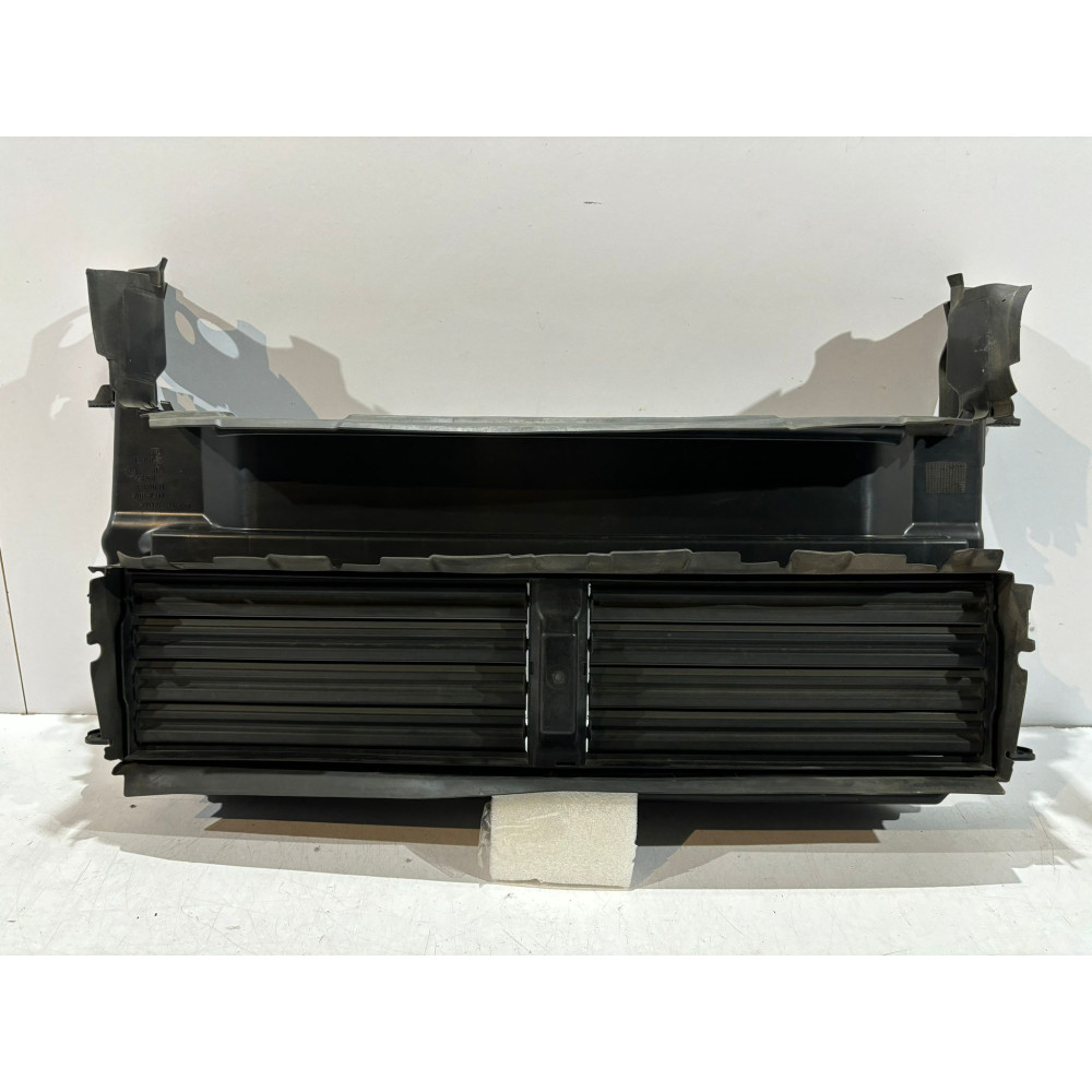 MINI F54 Volant vzduchu / Žalúzia - 16120