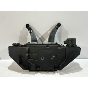 BMW E70 / E71 Kryt vzduchového filtra - 16121 | mobilpol.sk