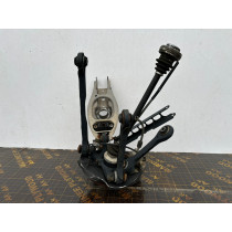 BMW 1 E81 / E87 Závěs...