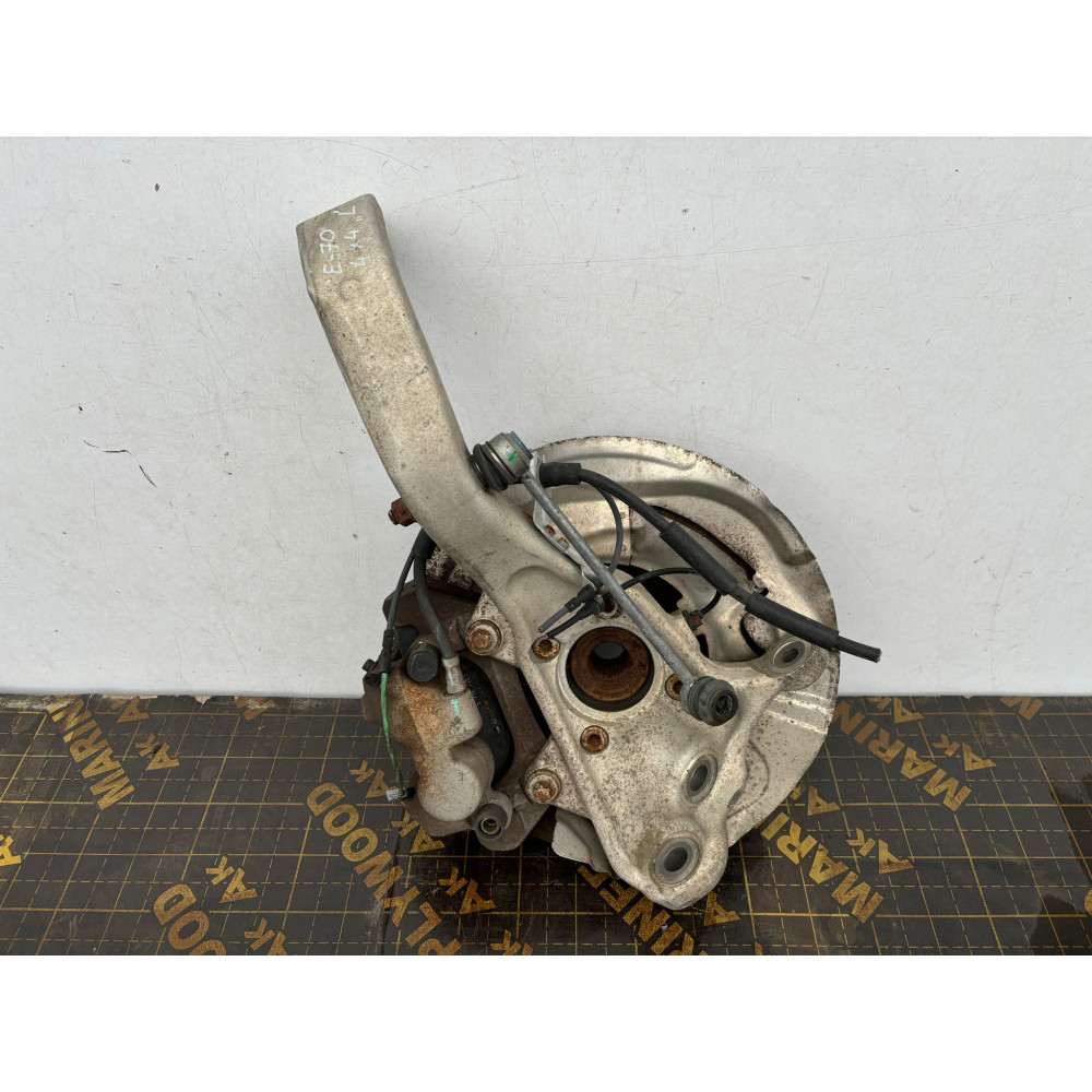 BMW E70 / E71 Závit kolesa predný Ľavý - 16297