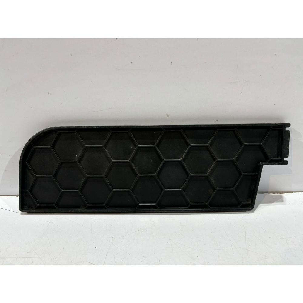 BMW 5 E60 Doska / Prekážka batožinového priestoru - 16138