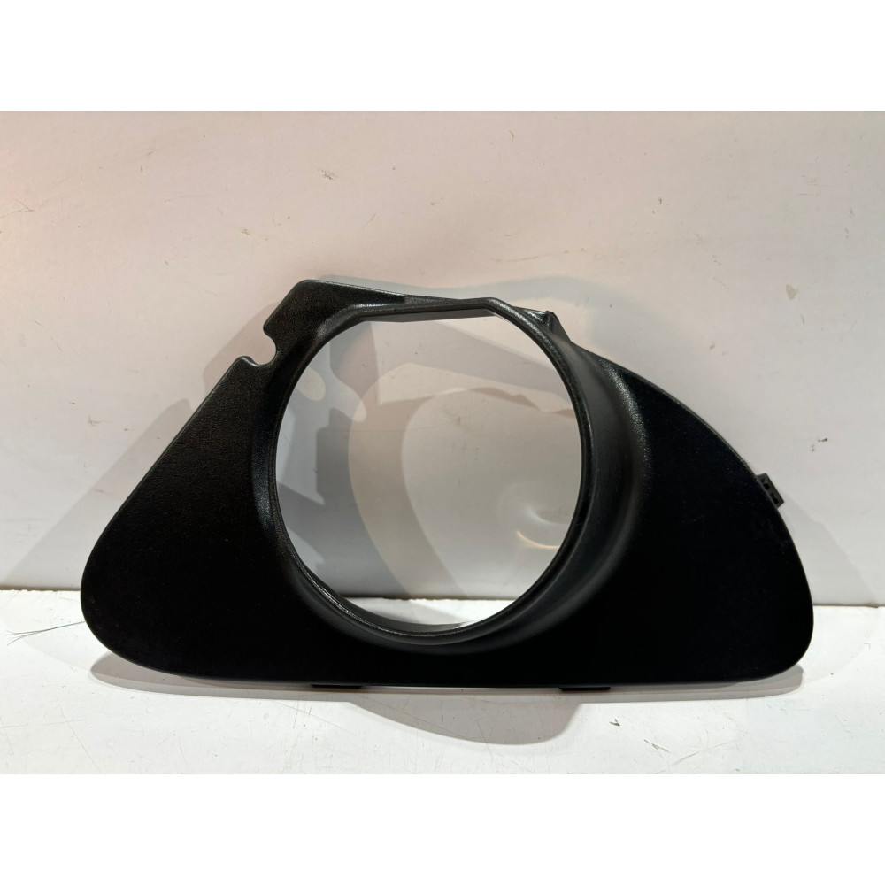 BMW 6 E63 E64 Mriežka nárazníka Ľavá - 16158