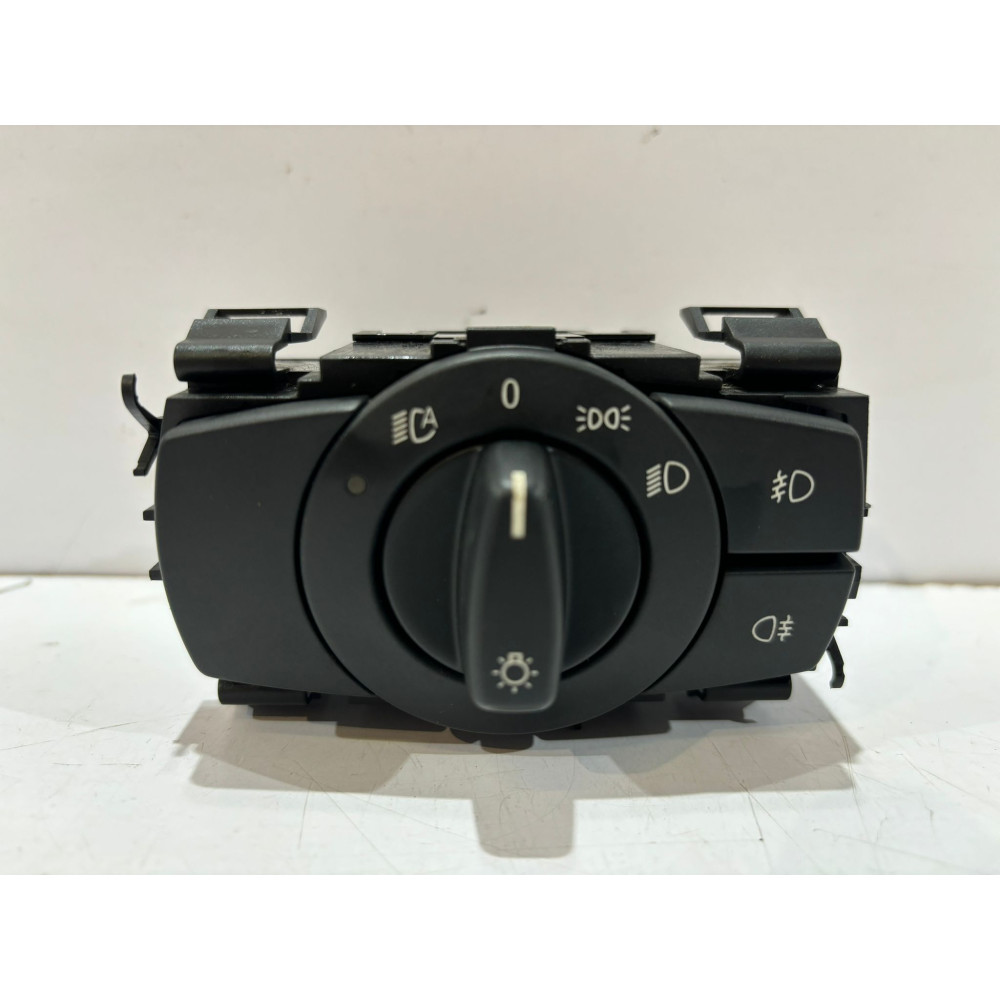 BMW 3 E90 1 E87 X1 E84 Prepínač svetiel - 16189