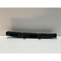 BMW 5 GT F07 Lišta kufra -...