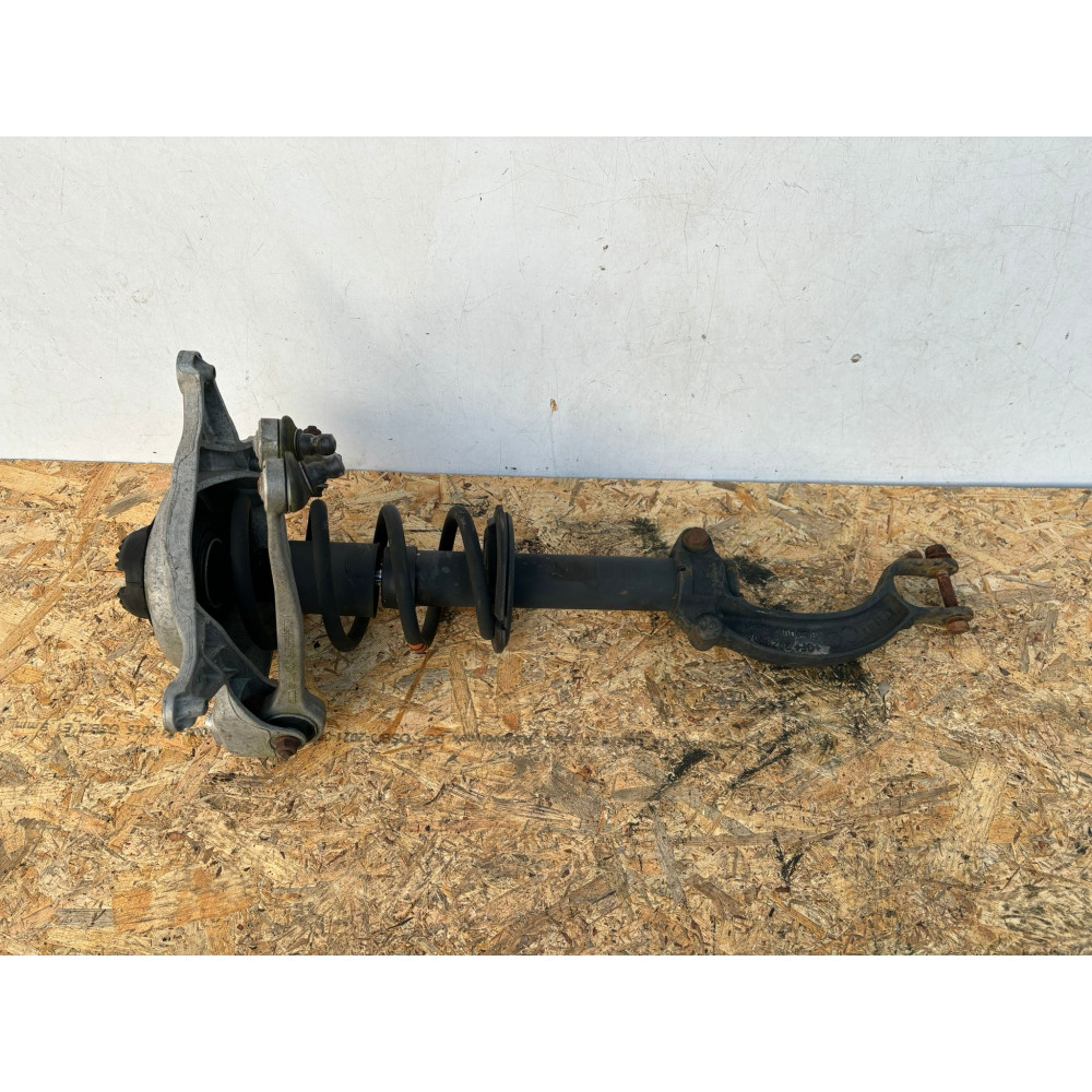 AUDI A4 B8 A5 8T Predný tlmič ľavý - 16423