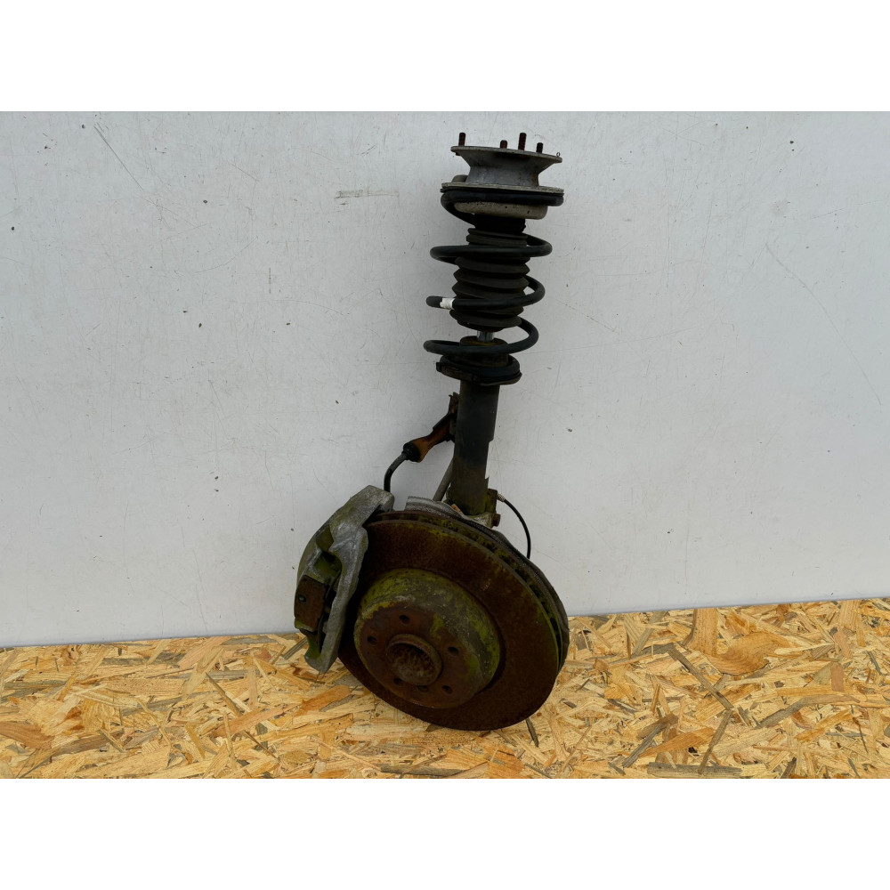 BMW 3 E90 / E91 McPherson / zavesenie R - 16484