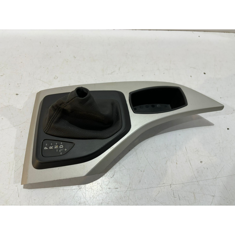 BMW X1 E84 Dekoračná lišta stredového tunela - 5761