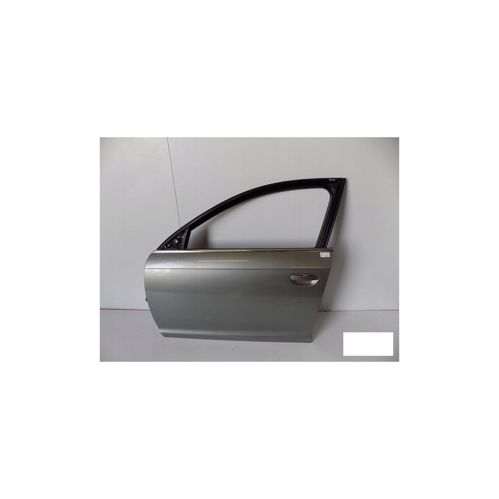 AUDI A6 C6 4F0 ĽAVÉ PREDNÉ DVERÁ - 0423