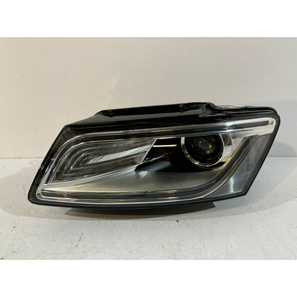 AUDI Q5 I LIFT Lampa Bi-Xenon neskrčná L - 16735