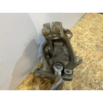 BMW 3 E90 1 E87 Závěs přední Pravý - 16664