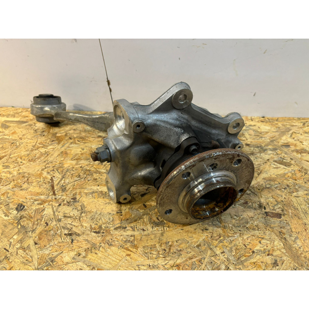 BMW 3 E90 1 E87 Závěs přední Pravý - 16664