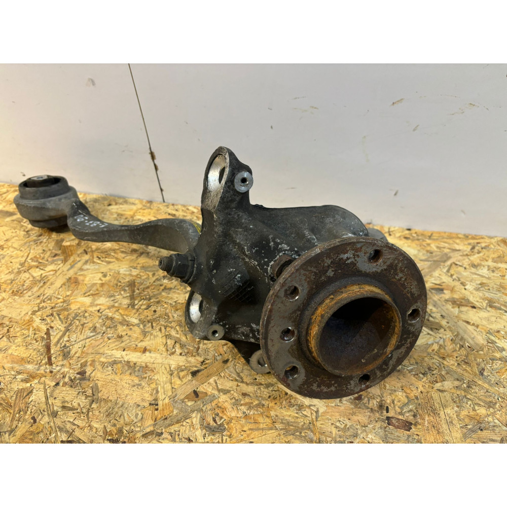 BMW 3 E90 1 E87 Závěs přední Levý - 16665