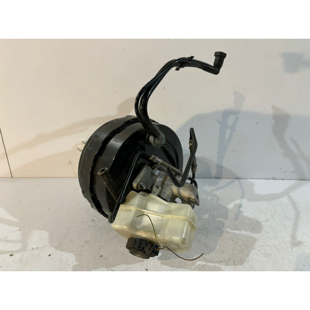 BMW 3 E90 E92 Brzdová pumpa servo - 16818