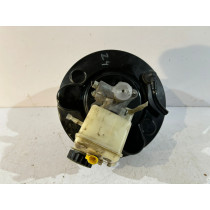 BMW Z4 E85 Brzdová pumpa servo - 16820
