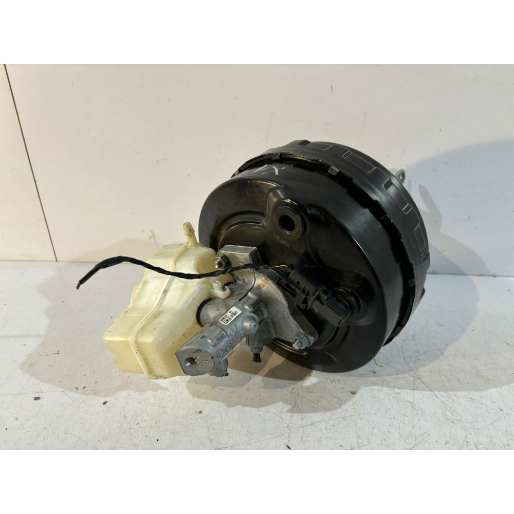 BMW 3 E90 1 E87 Brzdová pumpa servo - 16824