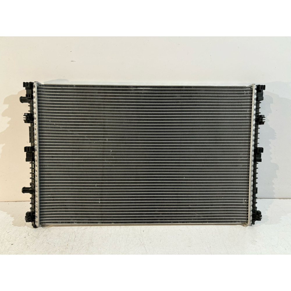 AUDI Q7 4M Dodatočné chladič vody - 16923