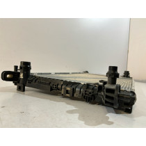 AUDI Q7 4M Chladič vody - 16924