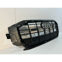 Audi Q8 4M Gril / Maskovací mřížka - 10528