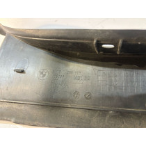 BMW 1 F20 / 2 F22 Tesnenie kapoty Pravé - 16868