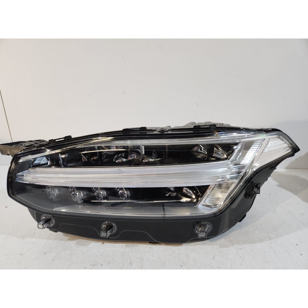 VOLVO XC90 II Lampa Active High Beam Ľavá - 17043