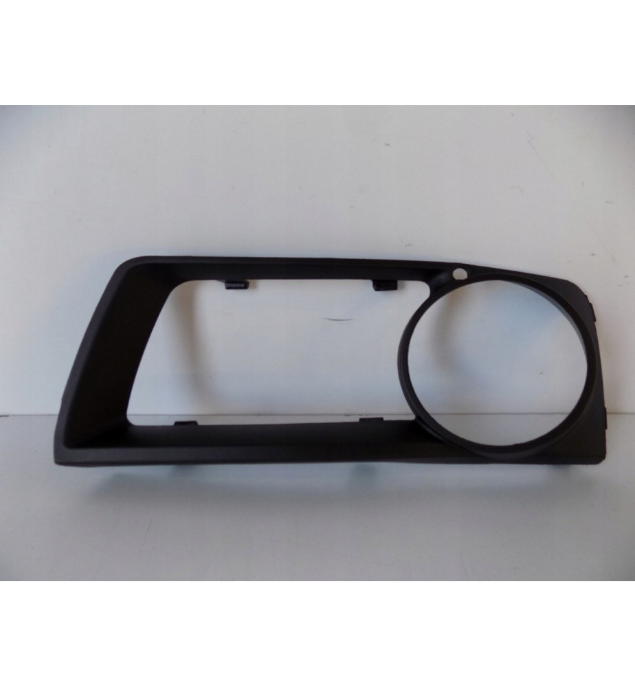 BMW X6 E71 Kryt Reflektora Ľavý - 4011