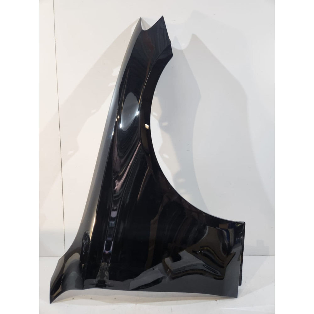 MERCEDES E W213 Predný blatník Pravý - 17203