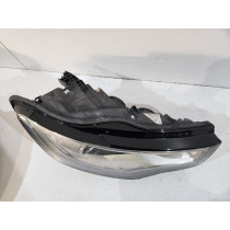 AUDI A6 C7 Predné svetlo Xenon Pravé - 17184