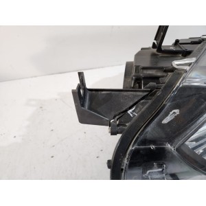 BMW X6 E71 Predná lampa Bi-Xenon Prava - 17186 | mobilpol.sk