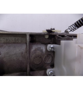 BMW 3 E90 E91 E92 - Riadiaca tyč