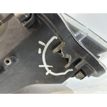 BMW X6 E71 Lampa Bi-Xenon neskrętná Pravá - 17289