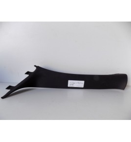 BMW 1 F20 F21 Kryt stĺpika...